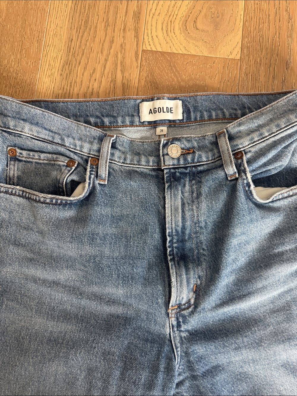 Agolde Harper Mid Rise Relaxed Straight Jeans in Flash, size 28 (27” inseam) - Picture 2 of 7
